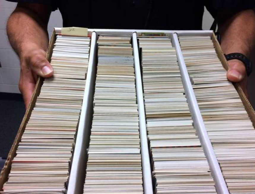 Thousands of baseball cards in Libertyville police possession may go to auction