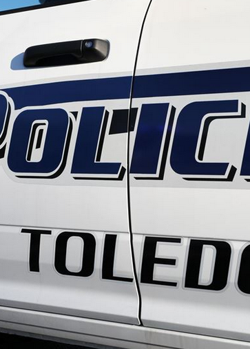 Former Toledo officer accused of having pistol previously marked as destroyed