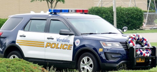 Former Vandalia PD employee charged with misconduct and theft